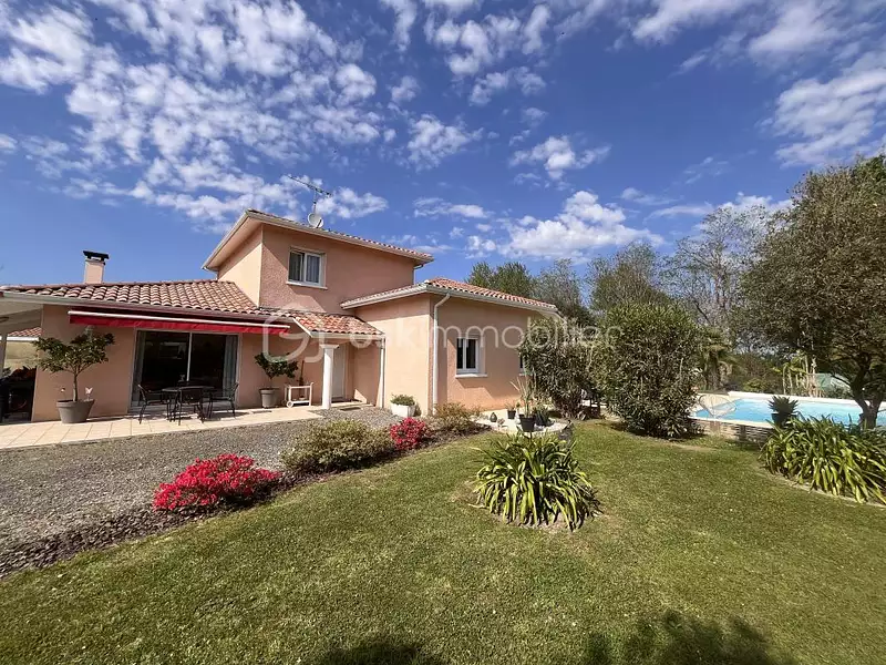 Maison, 135 m²