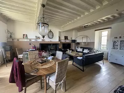 Maison, 700 m²