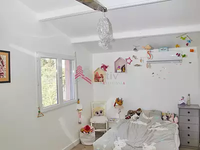 Maison, 180 m²
