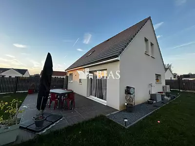 Maison, 99 m²