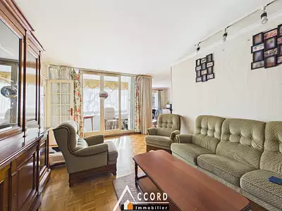 212 000 € 1 985 €/m² Appartement • 106,81 m² • 5 pièces • 3 chambres Sartrouville (78500)