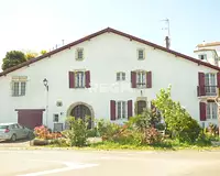Maison, 400 m²