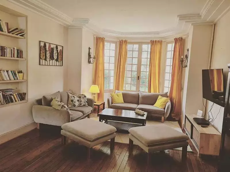 Maison, 250 m²