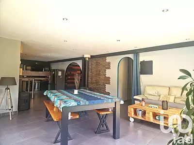 Maison, 132 m²