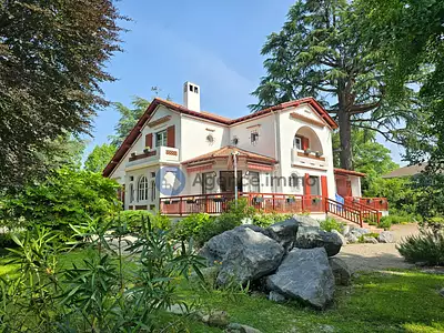 Maison, 207 m²