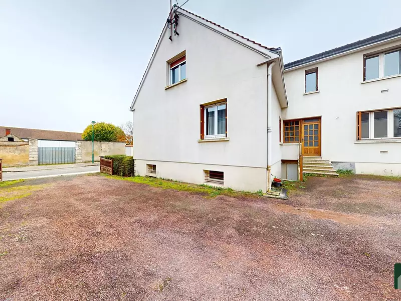 Maison, 170 m²