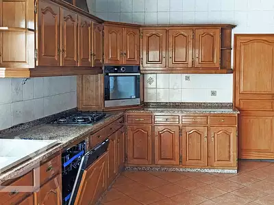 Maison, 180 m²