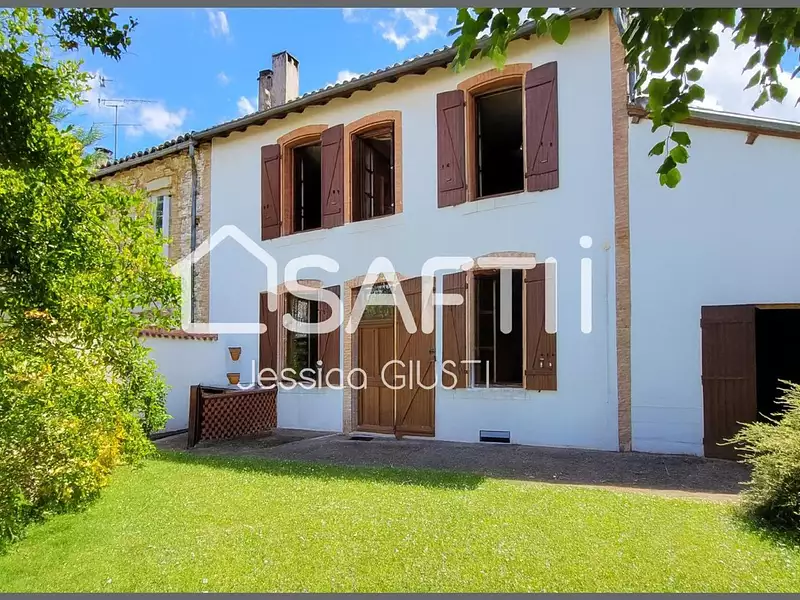 Maison, 176 m²