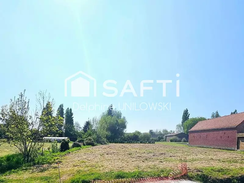 Terrain, 1 069 m²