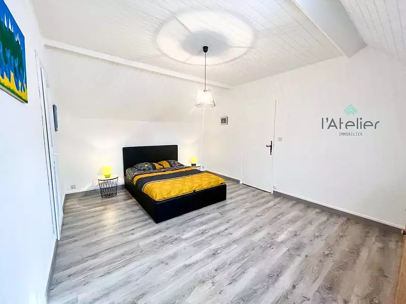 Maison, 165 m²