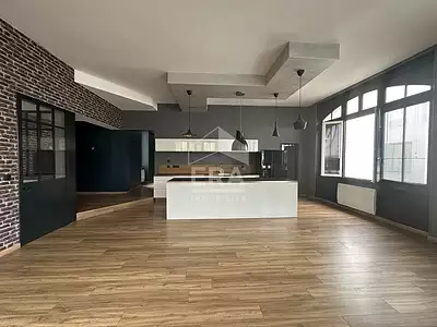 Appartement, 255 m²