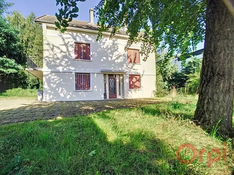 Maison, 162 m²