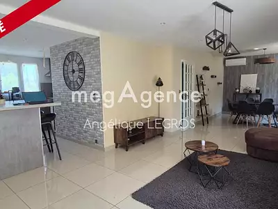 Maison, 157 m²