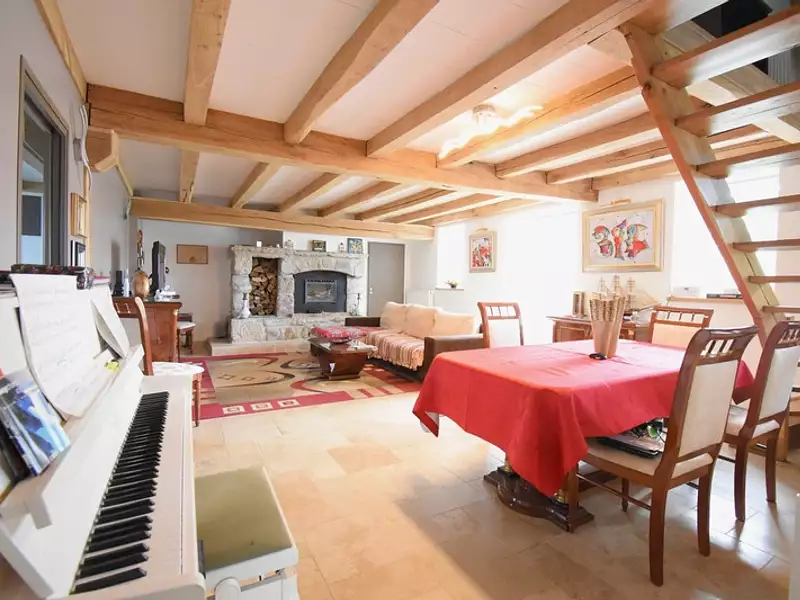 Maison, 204 m²