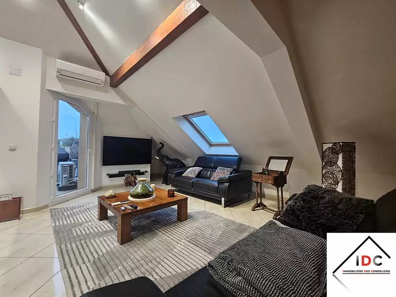 Appartement, 175,08 m²