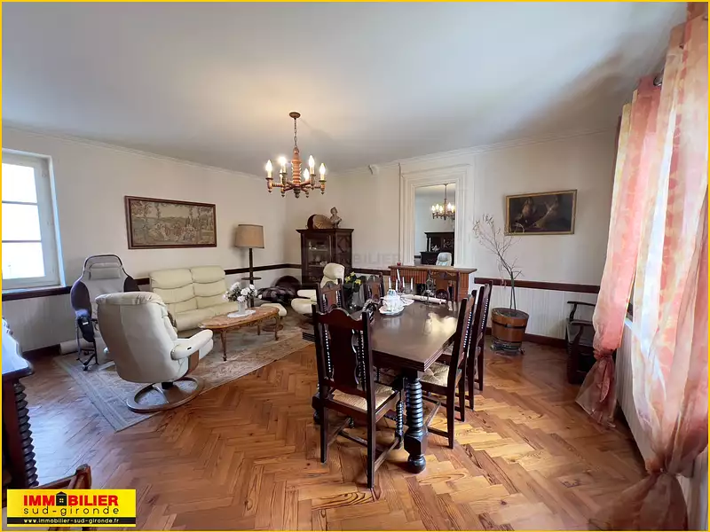 Maison, 170 m²