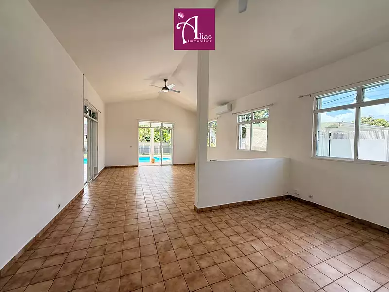 Maison, 137 m²
