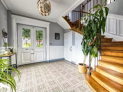 Maison, 305 m²