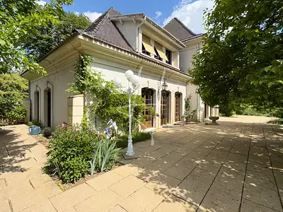 Maison, 236 m²