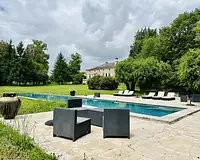Maison, 756 m²