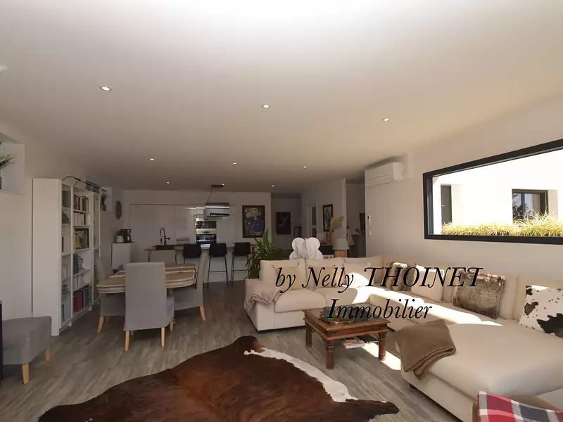 Maison, 106 m²