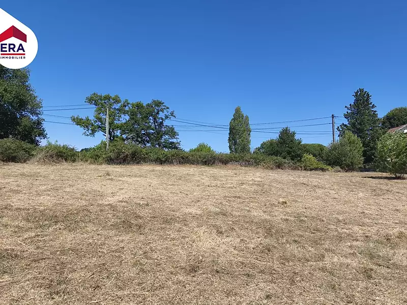 Terrain, 800 m²