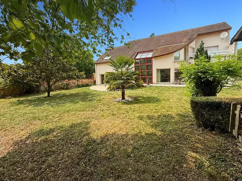 Maison, 261 m²