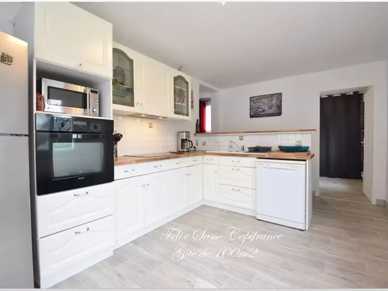 Maison, 220 m²