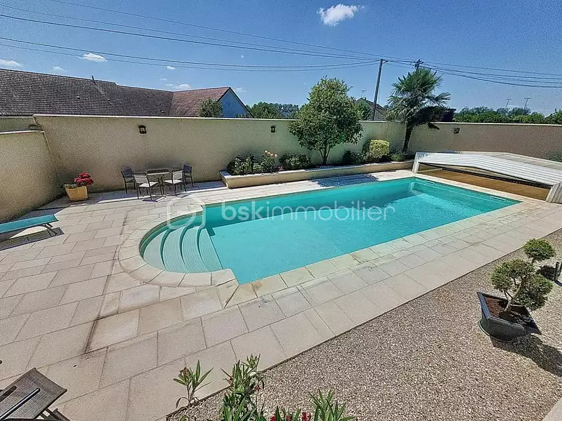 Maison, 208 m²