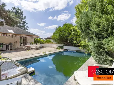 Maison, 210,79 m²