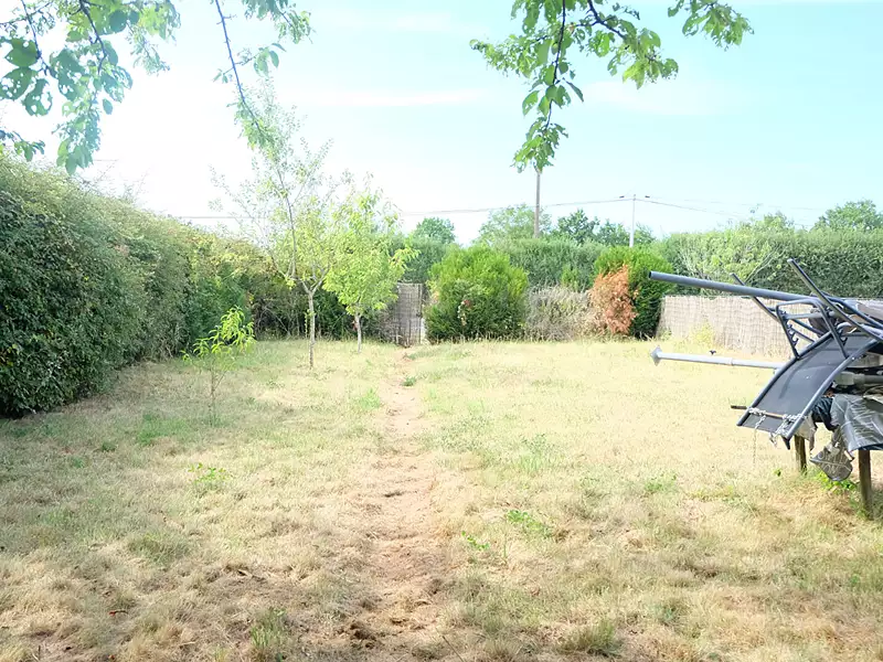 Terrain, 362 m²