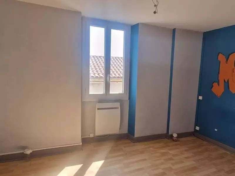 Immeuble, 300 m²