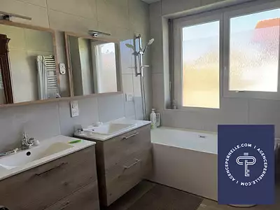 Maison, 132 m²