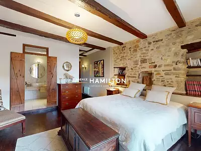 Maison, 211 m²
