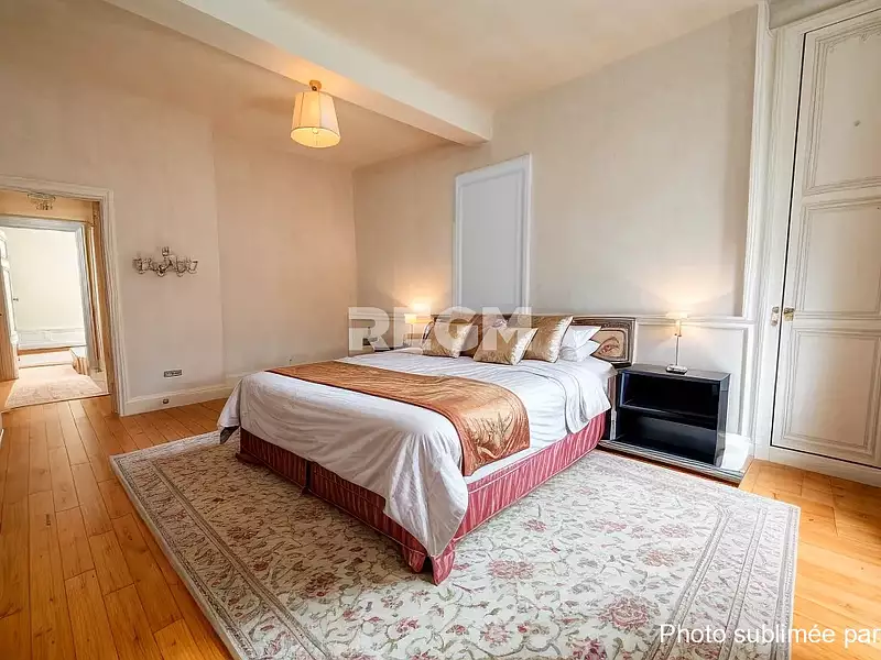 Maison, 341 m²