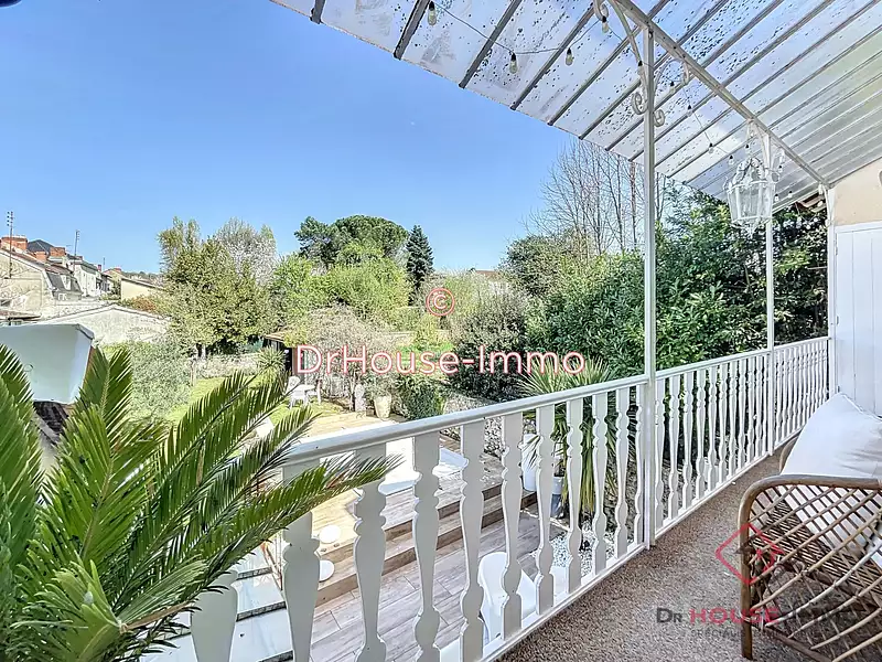 Maison, 208 m²