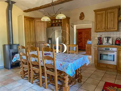 Maison, 265 m²