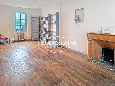 Maison, 215 m²