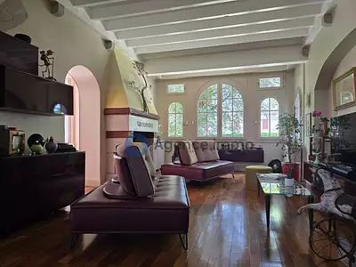 Maison, 207 m²