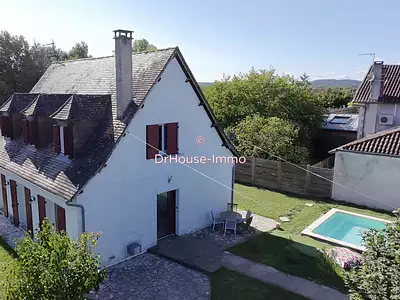 Maison, 140 m²