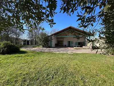 Maison, 221 m²