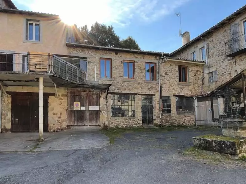 Immeuble, 114 m²