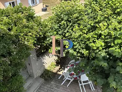 Maison, 239 m²