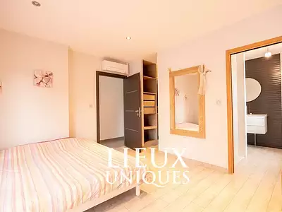 Maison, 218 m²
