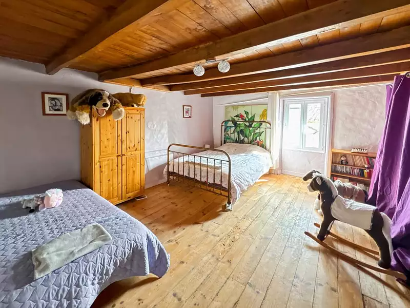 Maison, 216 m²