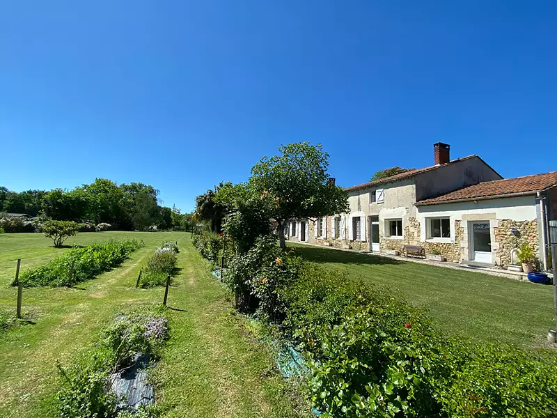Maison, 534 m²