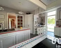 Maison, 232 m²