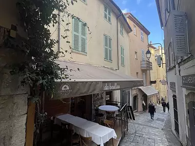 Immeuble, 376,18 m²