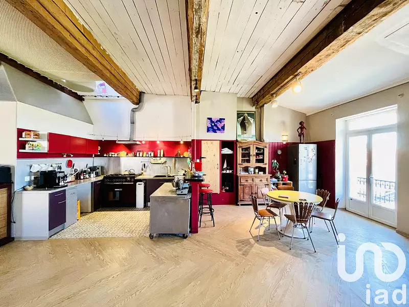 Immeuble, 258 m²