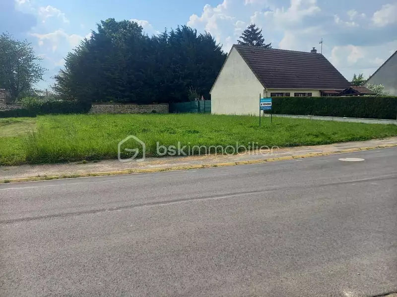 Terrain, 587 m²